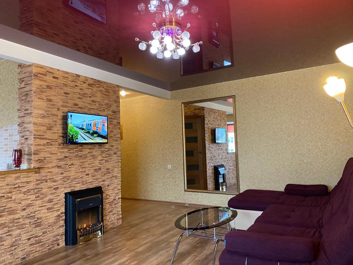 New Apartments With Panoramic Views On Avenue Nauky Kharkiv Eksteriør bilde