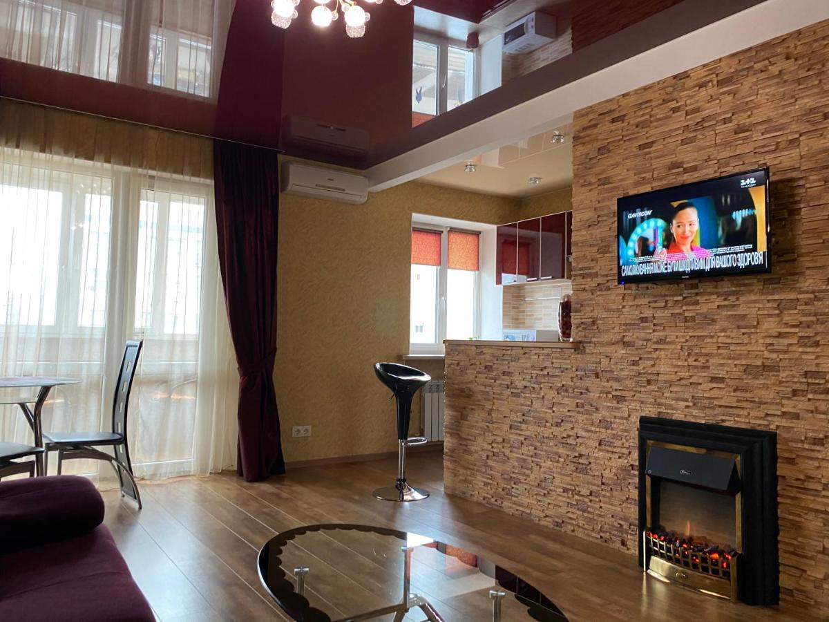 New Apartments With Panoramic Views On Avenue Nauky Kharkiv Eksteriør bilde