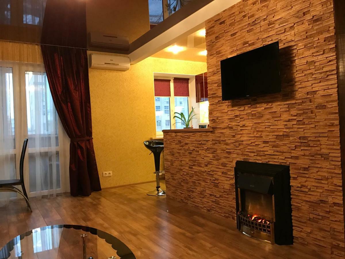 New Apartments With Panoramic Views On Avenue Nauky Kharkiv Eksteriør bilde