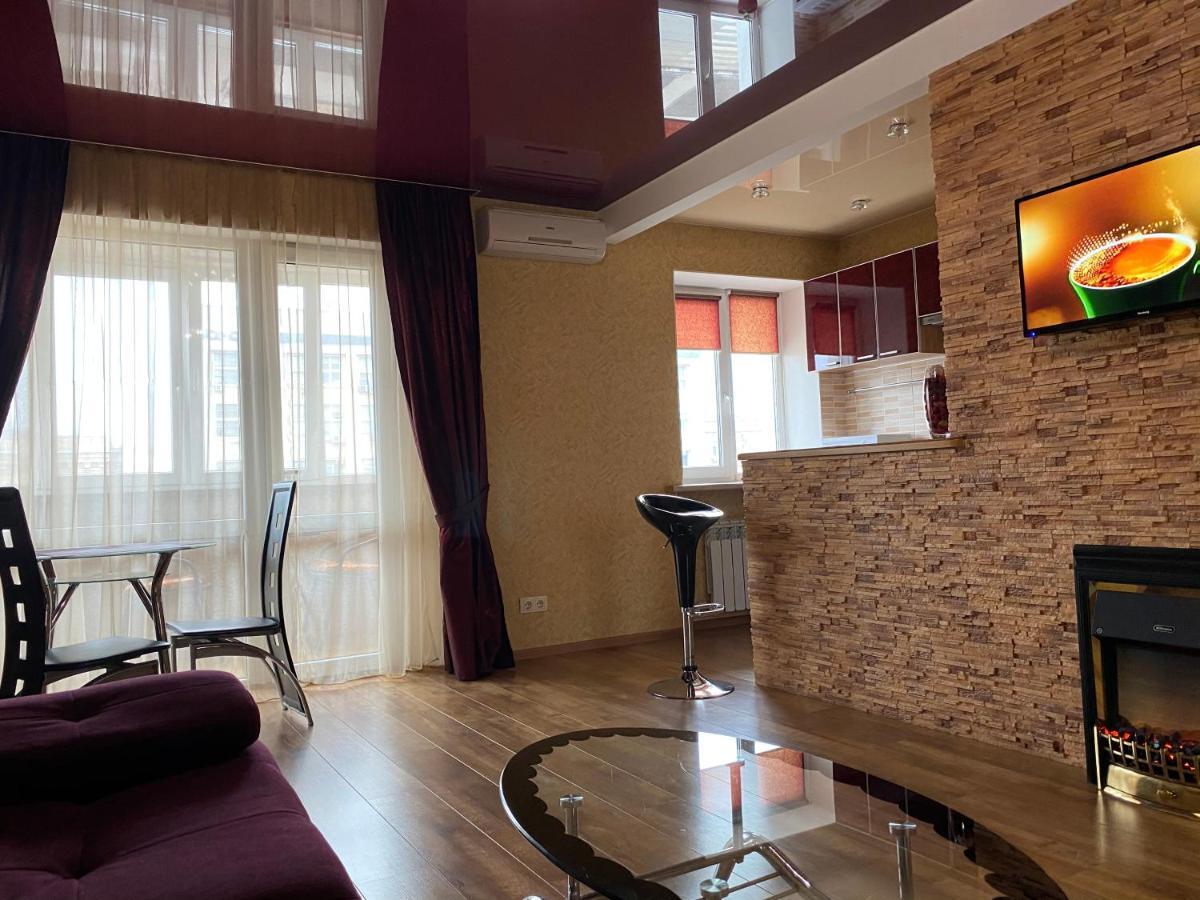 New Apartments With Panoramic Views On Avenue Nauky Kharkiv Eksteriør bilde